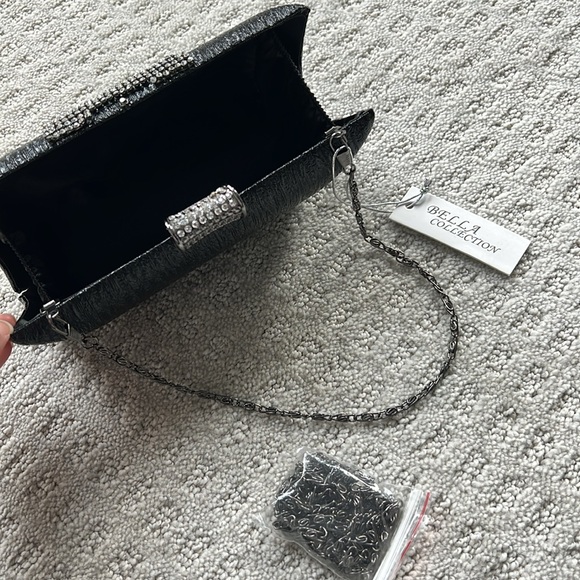 Black clutch purse with chain - Picture 5 of 7